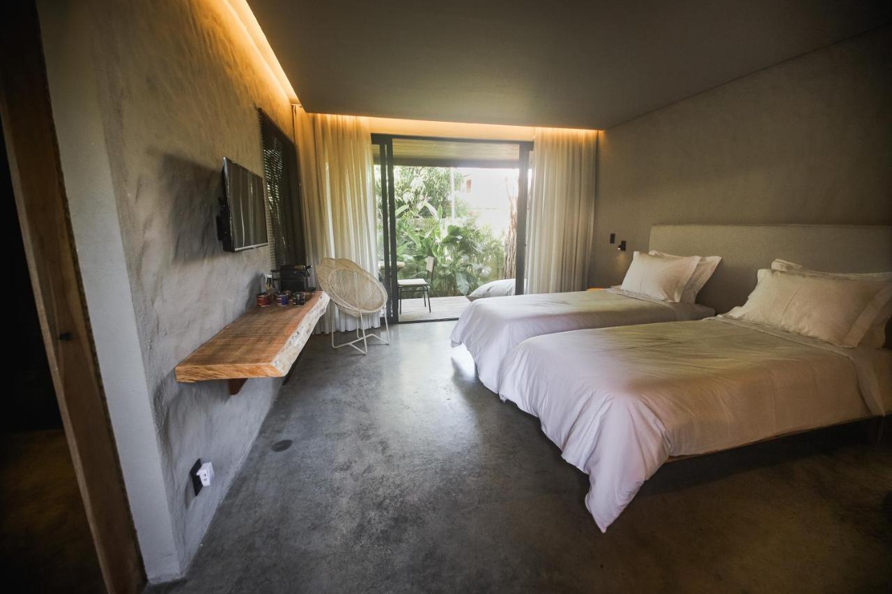 Makena Hotel 伊卡莱 外观 照片