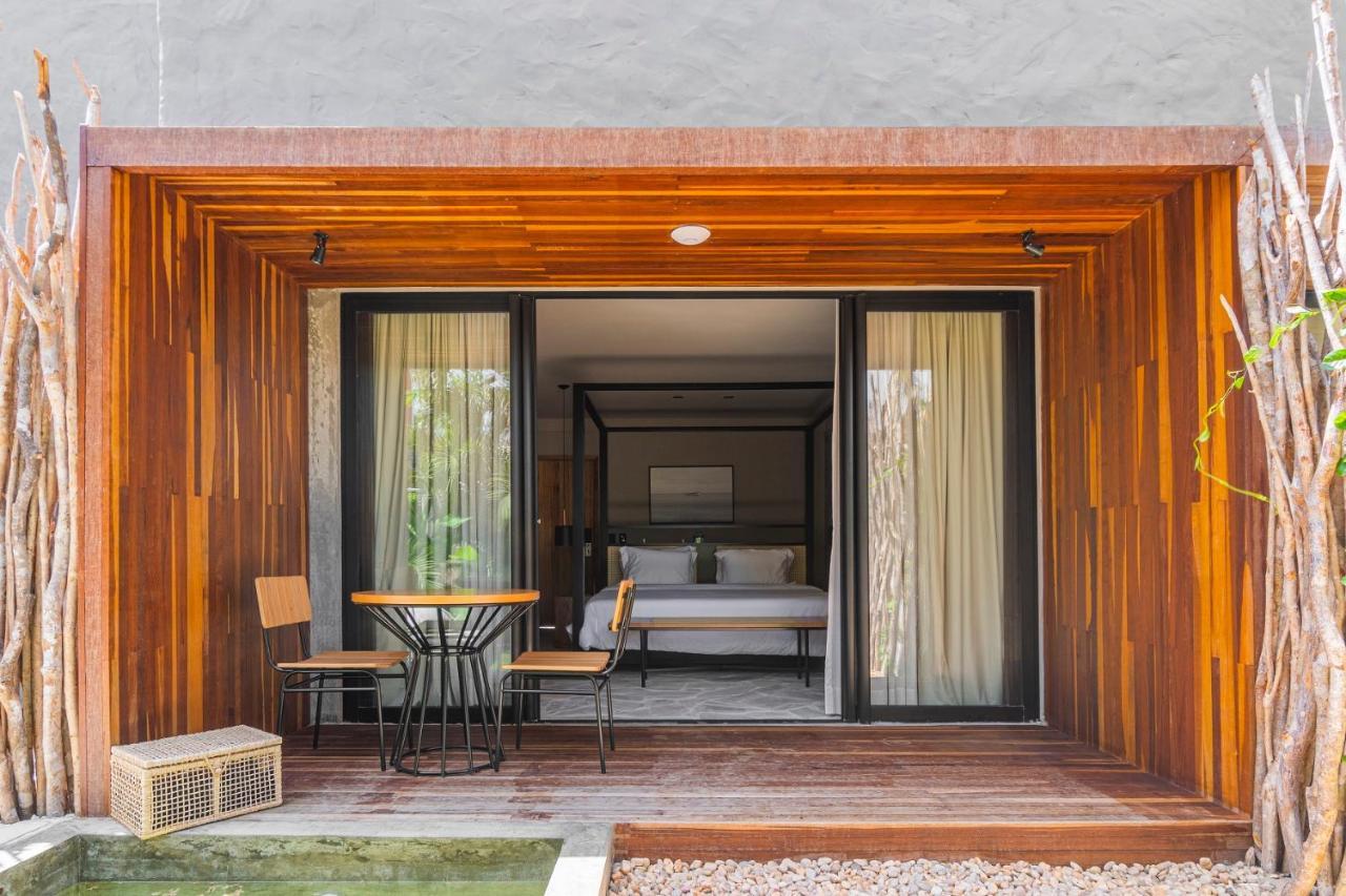 Makena Hotel 伊卡莱 外观 照片