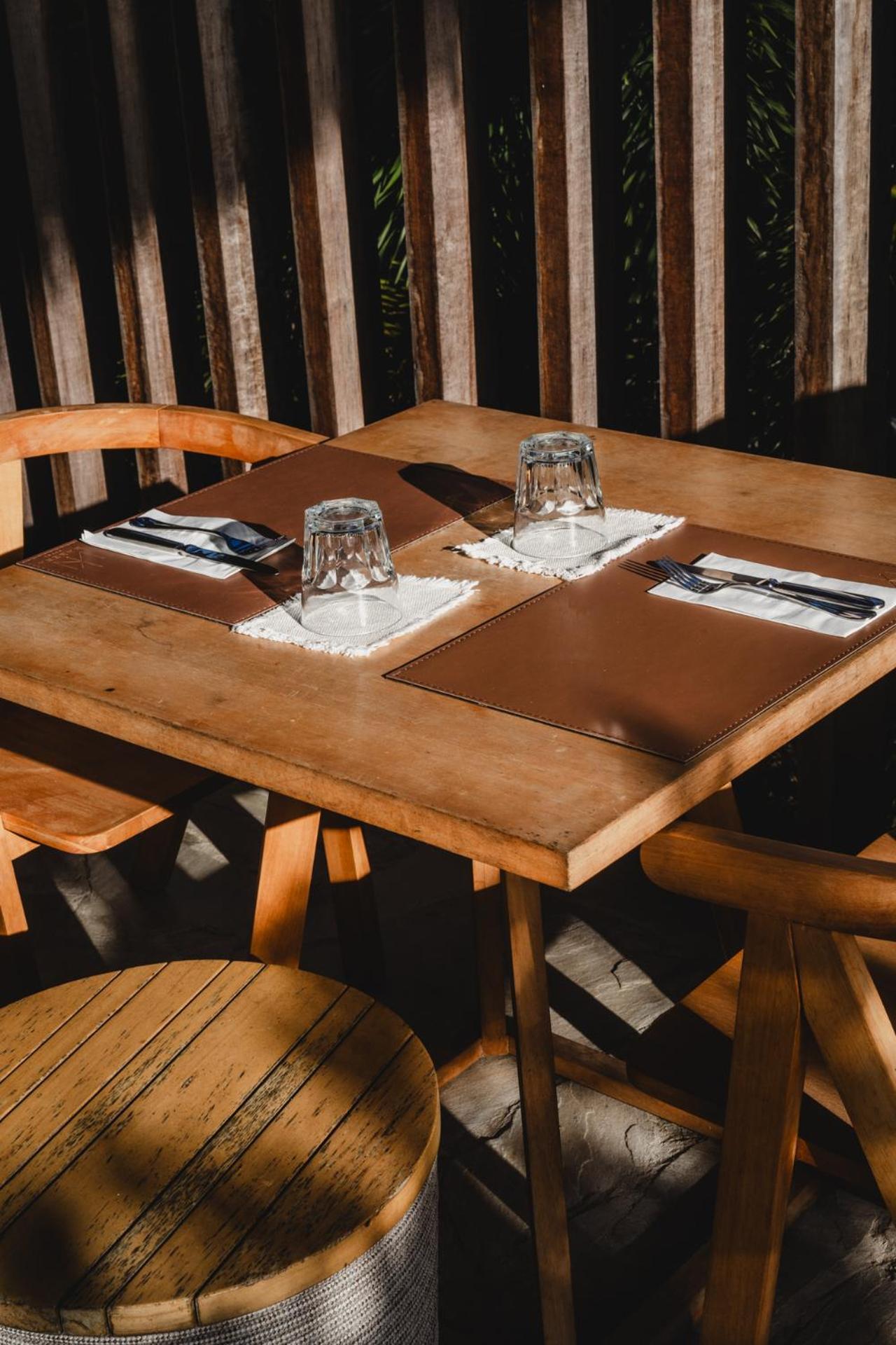 Makena Hotel 伊卡莱 外观 照片